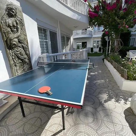 Apartmán Belka Golf Delux Poolside *