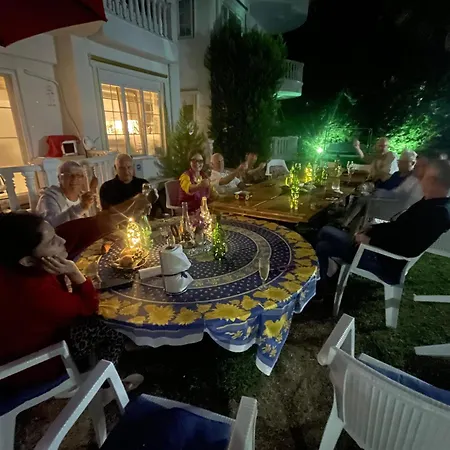 Belka Golf Delux Poolside *