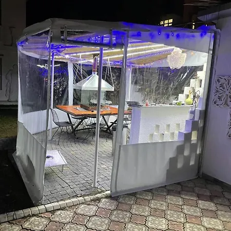 Belka Golf Delux Poolside