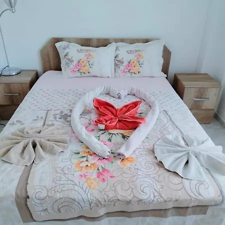 Apartament Belka Golf Delux Poolside