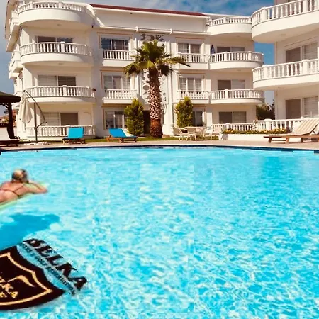 Belka Golf Delux Poolside Apartment
