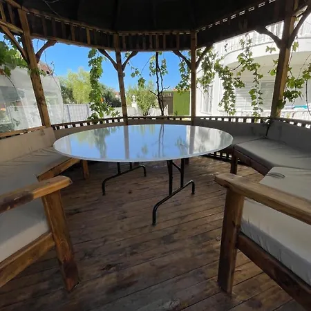 Belka Golf Delux Poolside * Μπέλεκ