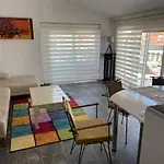 Apartamento Belka Golf Delux Poolside *