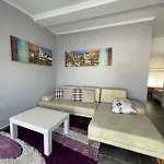 Apartamento Belka Golf Delux Poolside